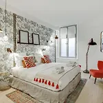 Pick A Flat's In Louvre Saint Honore 아파트 *