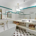 Pick A Flat's In Louvre Saint Honore 아파트 *