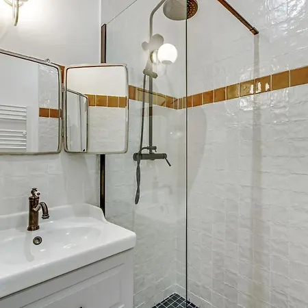 Pick A Flat's In Louvre Saint Honoré París