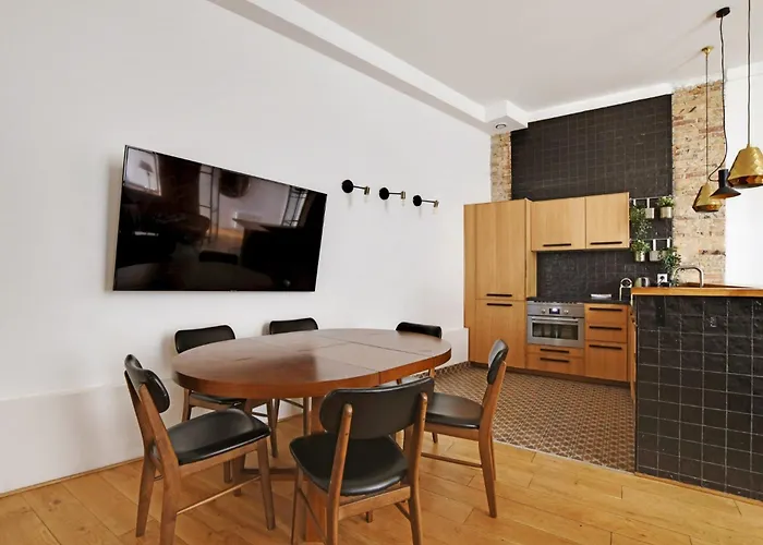 Pick A Flat's In Louvre Saint Honore Apartment *