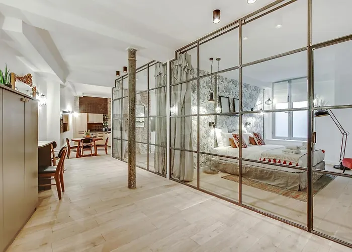 Pick A Flat's In Louvre Saint Honore Apartment Paris