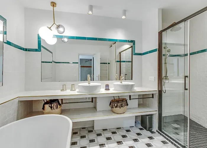 Apartment Pick A Flat's In Louvre Saint Honore